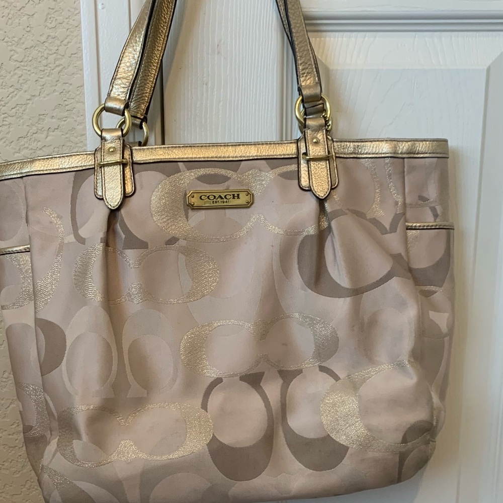 Coach Tote